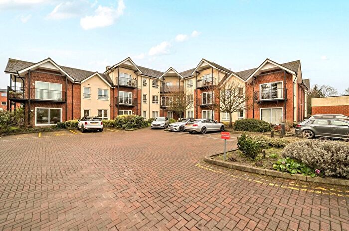 1 Bedroom Flat For Sale In London Road, Binfield, Bracknell, RG42