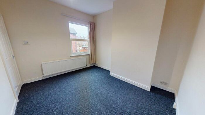 3 Bedroom Terraced House For Sale In King Street, Fenton, Stoke-on-Trent, ST4