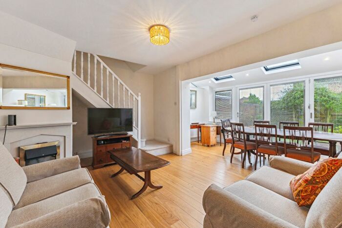 3 Bedroom End Of Terrace House For Sale In Laylands Green, Kintbury, RG17