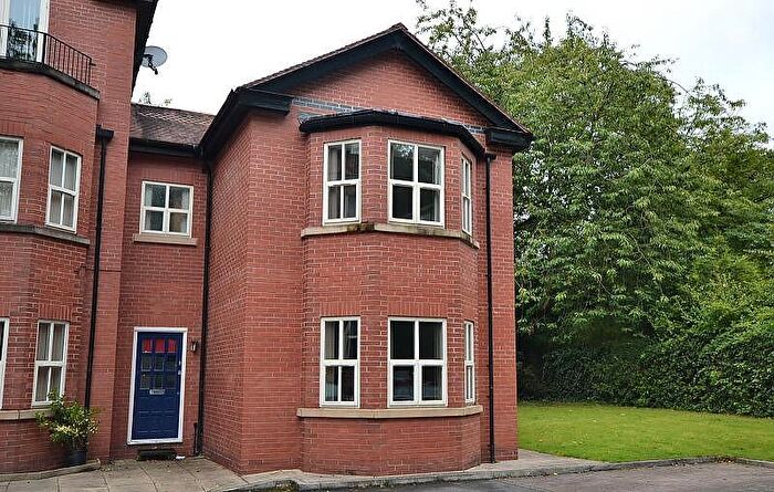 2 Bedroom Apartment To Rent In Cairncroft, Holme Road, Manchester, M20