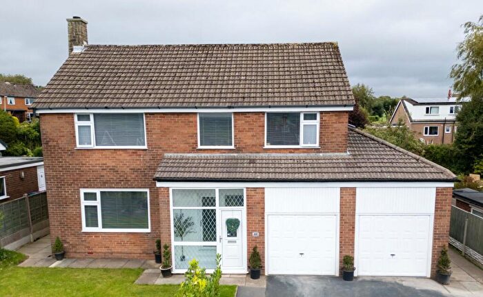 4 Bedroom Detached House For Sale In Harewood Avenue, Simonstone, Lancashire, BB12