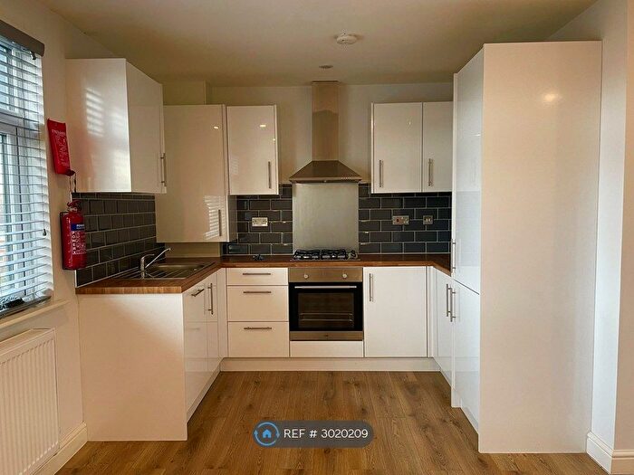 1 Bedroom Flat To Rent In Hendon Way, London, NW2