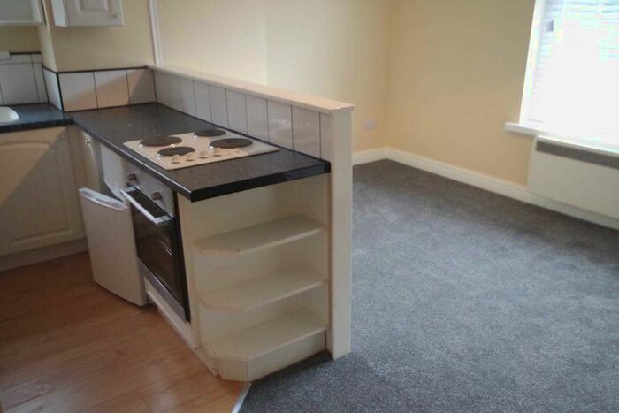 1 Bedroom Flat To Rent In Bury Road Bolton, BL2