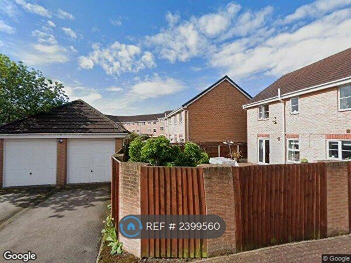 2 Bedroom Flat To Rent In Jenkinson Grove, Armthorpe, Doncaster, DN3