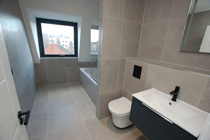 1 Bedroom Flat To Rent In High Street Tonbridge, Tonbridge, TN9