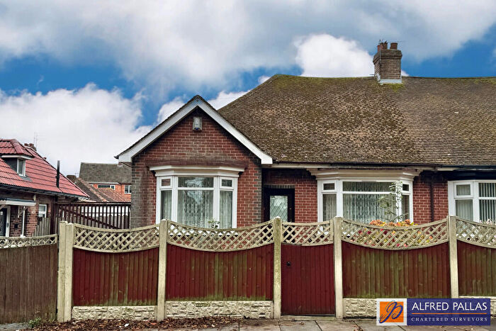 2 Bedroom Semi-Detached Bungalow For Sale In Nookside, Grindon, SR4