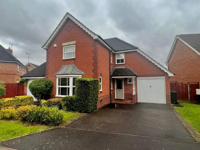 4 Bedroom Detached House To Rent In Hornbeam Close, Oadby, LE2