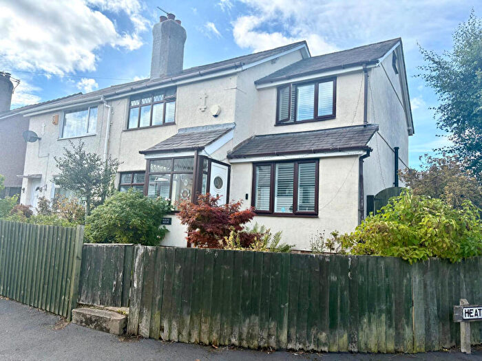 4 Bedroom Semi-Detached House For Sale In Heather Road, Heswall, CH60