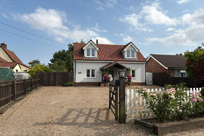 3 Bedroom Detached House For Sale In Nr Debenham, IP14