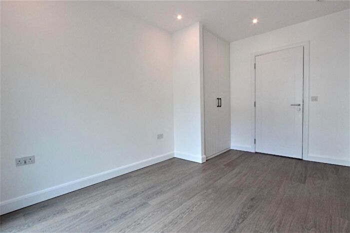 1 Bedroom Flat To Rent In Galleria House, B Western Gateway, London, E16