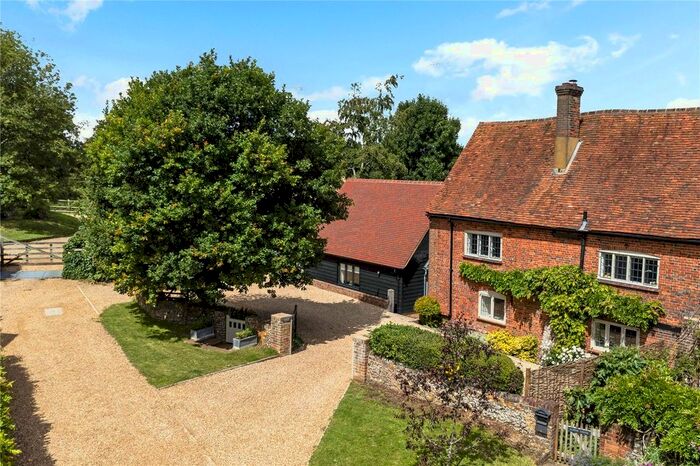 5 Bedroom Semi-Detached House For Sale In Honor End Lane, Prestwood, Great Missenden, HP16