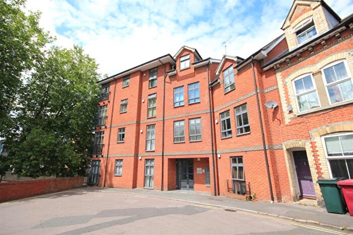 2 Bedroom Apartment To Rent In Tanfields, Sackville Street, Reading, Berkshire, RG1