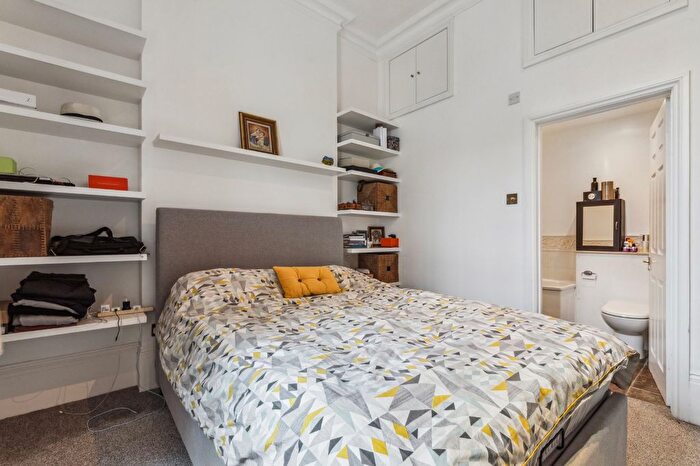 2 Bedroom Flat To Rent In Stanhope Place, St Georges Fields, W2