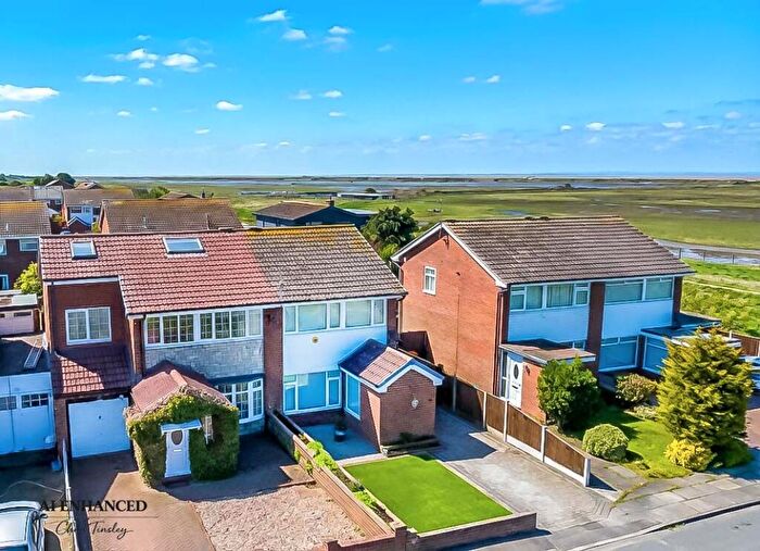 3 Bedroom Semi Detached House For Sale In Pilling Close, Marshside, PR9