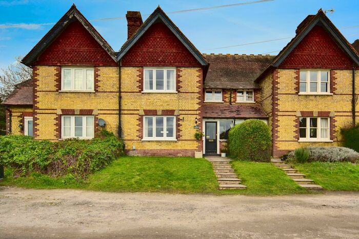 3 Bedroom Terraced House For Sale In Forge Lane, Boxley, Maidstone, Kent, ME14
