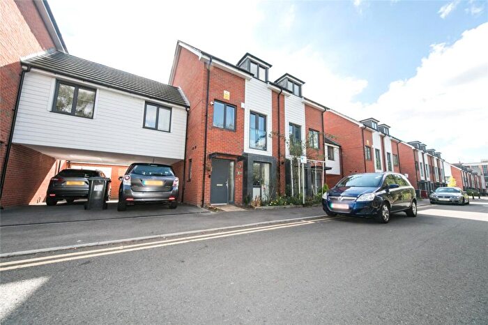 5 Bedroom House To Rent In Robert Parker Road, Robert Parker Road, Reading, RG1