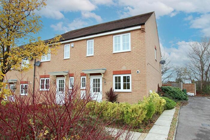 3 Bedroom House To Rent In Cooper Drive, Leighton Buzzard, LU7