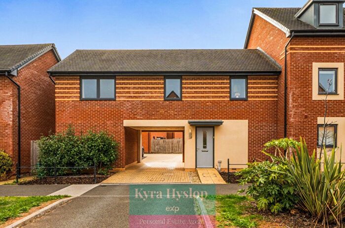 2 Bedroom Town House For Sale In Elmores Well Avenue, Tithebarn, Exeter, EX1