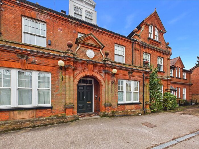 3 Bedroom Flat For Sale In Foxhall Road, Ipswich, Suffolk, IP3