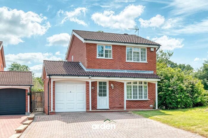 3 Bedroom Detached House For Sale In Welford Close, Redditch, B98