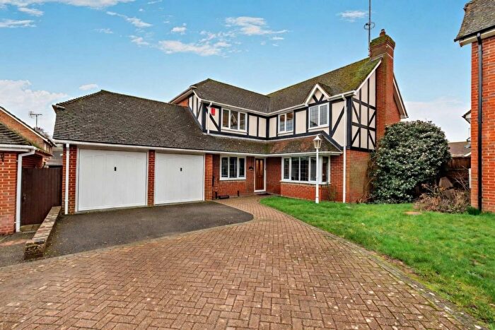 5 Bedroom Detached House For Sale In Yeoman Park, Bearsted, Maidstone, ME15