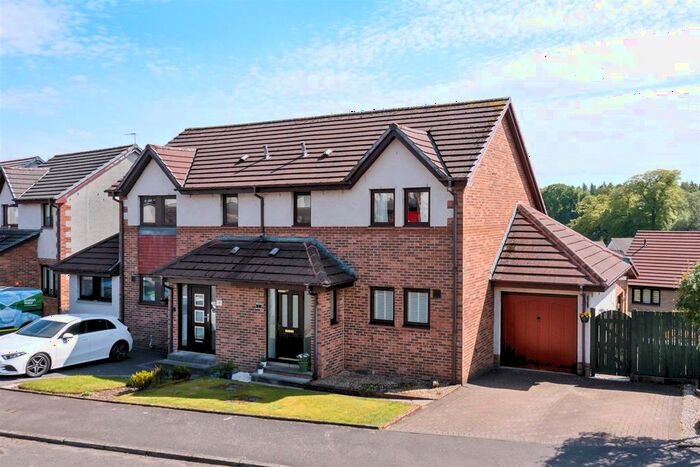 3 Bedroom Semi-Detached House For Sale In Craighead Drive, Milngavie, Glasgow, G62