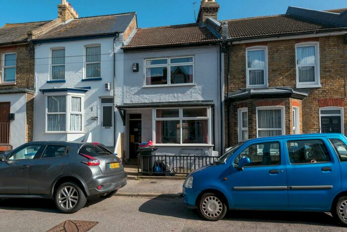 2 Bedroom Terraced House To Rent In Southwood Road, Ramsgate, CT11