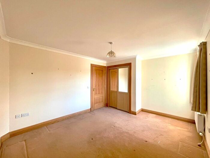 2 Bedroom Retirement Property For Sale In Ivy Garden, Muirs, Kinross, KY13