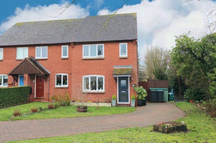 3 Bedroom Terraced House For Sale In Holland Meadow, Welford On Avon, Stratford-Upon-Avon CV37
