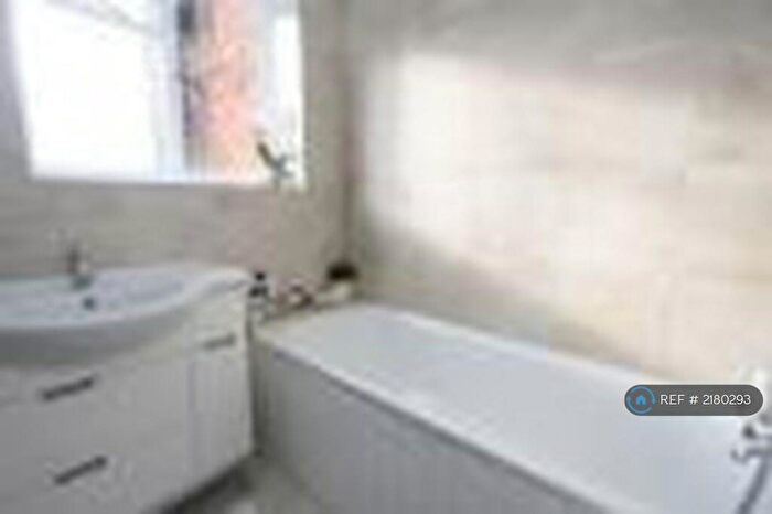 1 Bedroom Flat To Rent In Exeter Road, London, NW2
