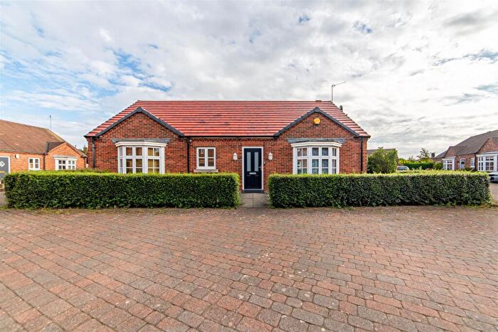 4 Bedroom Detached Bungalow For Sale In Brackenpeth Mews, Great Park, NE3