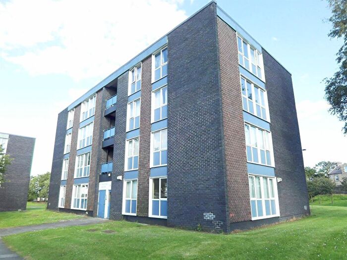 2 Bedroom Flat To Rent In St. Keverne Square, Cheviot View, Newcastle Upon Tyne, NE5
