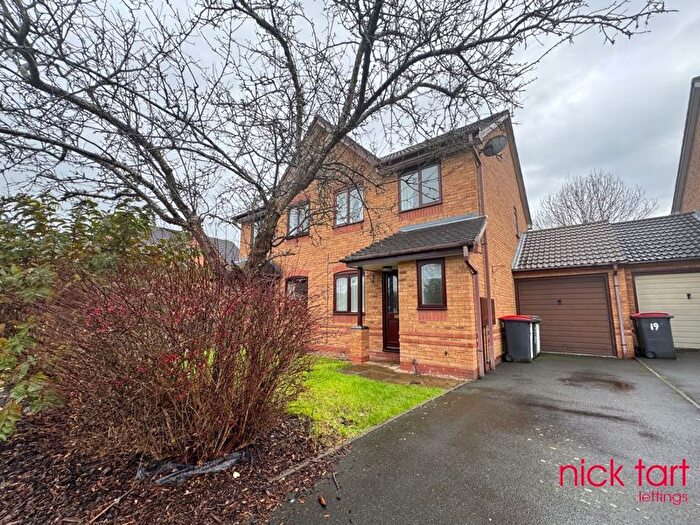 3 Bedroom Semi-Detached House To Rent In Powell Place, Newport, TF10