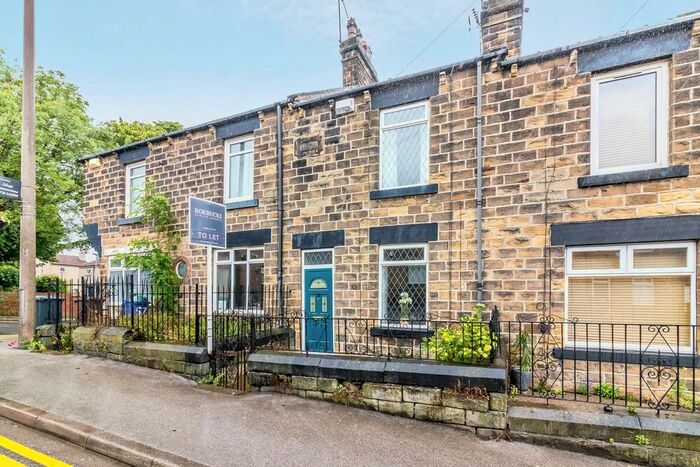 2 Bedroom Terraced House To Rent In Park Road, Worsbrough, Barnsley, S70