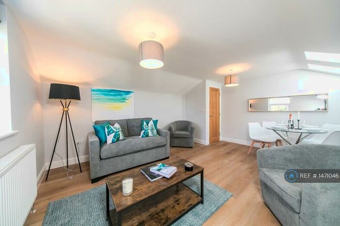 2 Bedroom Apartment To Rent In Brownlow Road, Reading, RG1