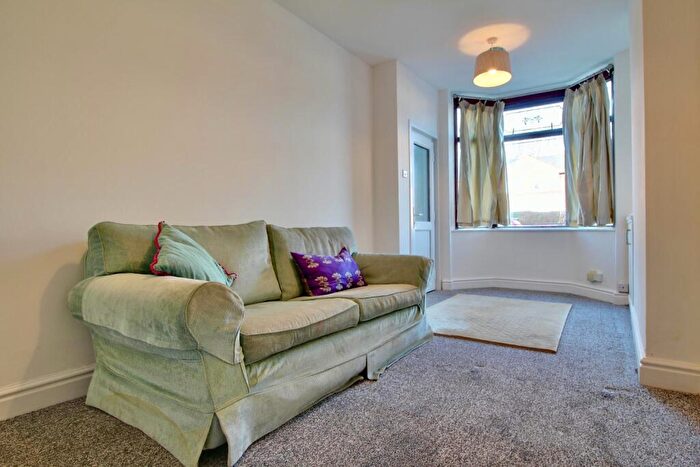 1 Bedroom Flat To Rent In Tomkinson Road, Nuneaton, CV10
