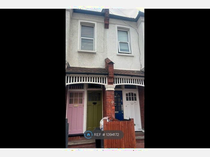 2 Bedroom Maisonette To Rent In Otterburn Street, London, SW17