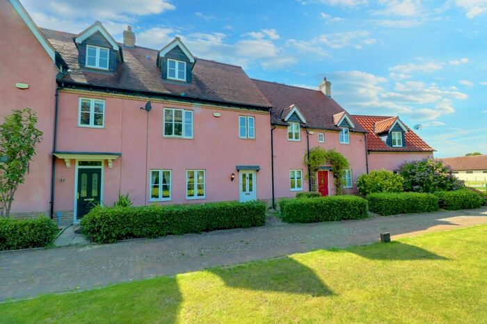 3 Bedroom Town House For Sale In Reach Road, Burwell, CB25