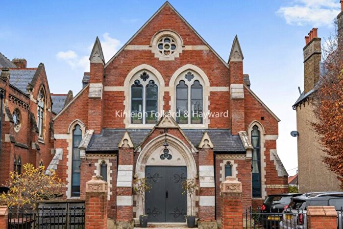 2 Bedroom Flat For Sale In Mundania Road, London, SE22