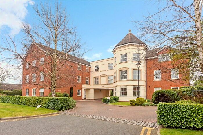 2 Bedroom Flat To Rent In Trinity Court, Green Street, Knutsford, Cheshire, WA16