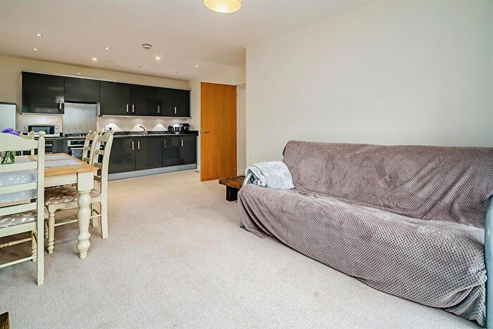 2 Bedroom Apartment To Rent In Drury Lane, Stevenage, SG1