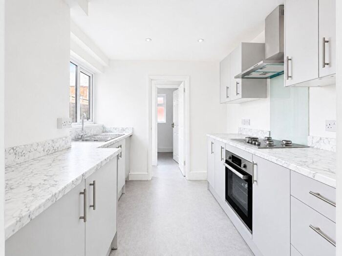 2 Bedroom Terraced House For Sale In Newhall Street, Swindon, SN1