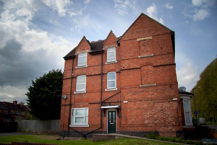 1 Bedroom Flat To Rent In Millsborough Road, Redditch, B98