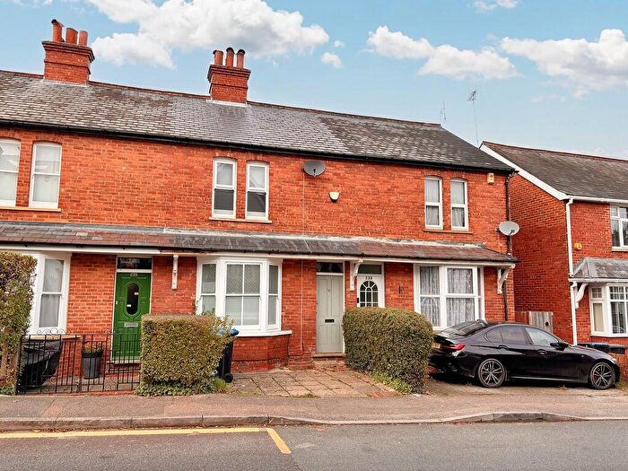 3 Bedroom Terraced House For Sale In Caterham, Surrey, CR3