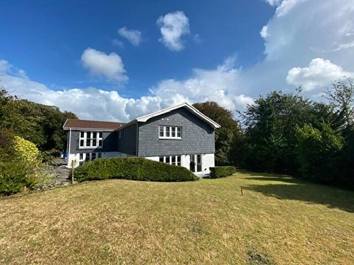 5 Bedroom Detached House To Rent In Little Petherick, PL27