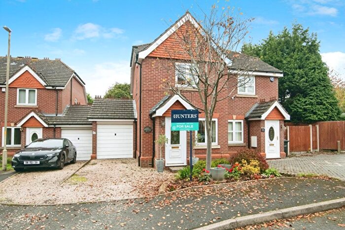 2 Bedroom Semi-detached House For Sale In The Ridgeway, Sedgley, DY3