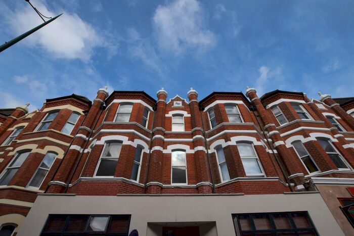 Studio To Rent In St. Peters Road, Bournemouth, BH1