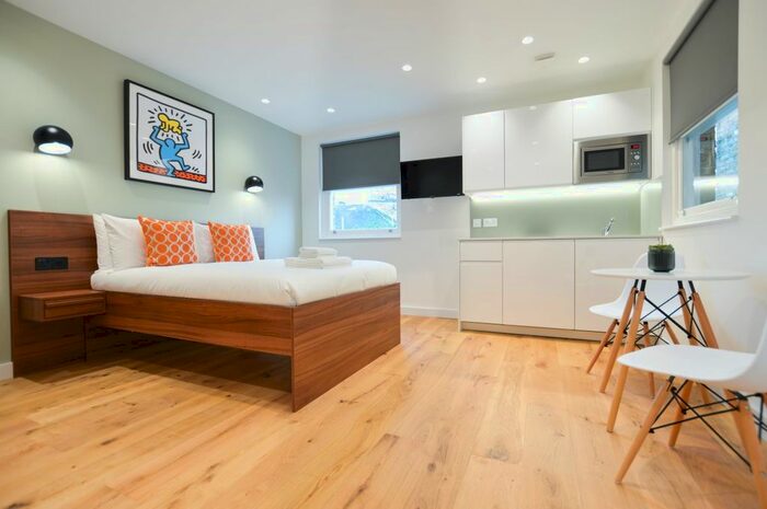 Studio To Rent In Uxbridge Road, London W12