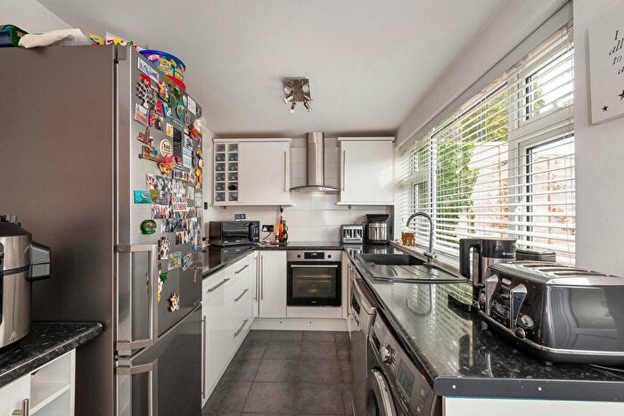3 Bedroom Terraced House For Sale In Amberley Road, Upper Abbey Wood, London, SE2