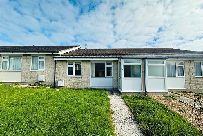 2 Bedroom Bungalow For Sale In Tobys Close, Portland, DT5